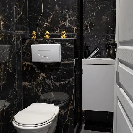 Evasion Romantique Avec Jacuzzi Apartment *